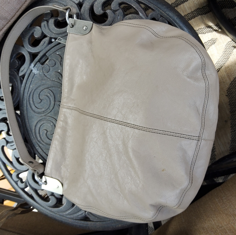Fossil Soft Leather Shoulder Bag in Light Gray - Picture 3 of 12